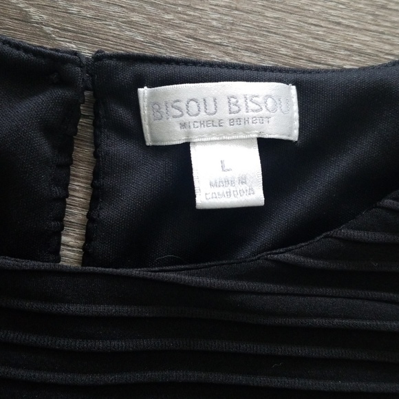 Black Ribbed Tank - Picture 2 of 3